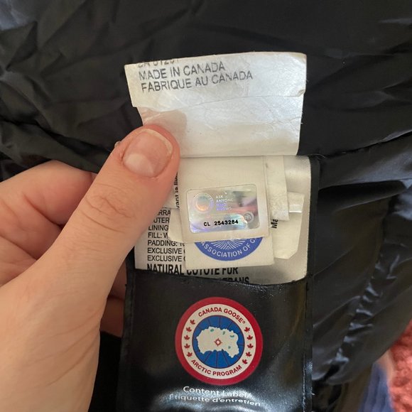 Canada Goose Trillium Parka Size SMALL - Picture 3 of 8